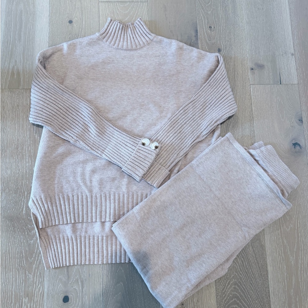 Cozy Neutral Knit Lounge Set – Sweater & Wide Leg Pant. Size Medium